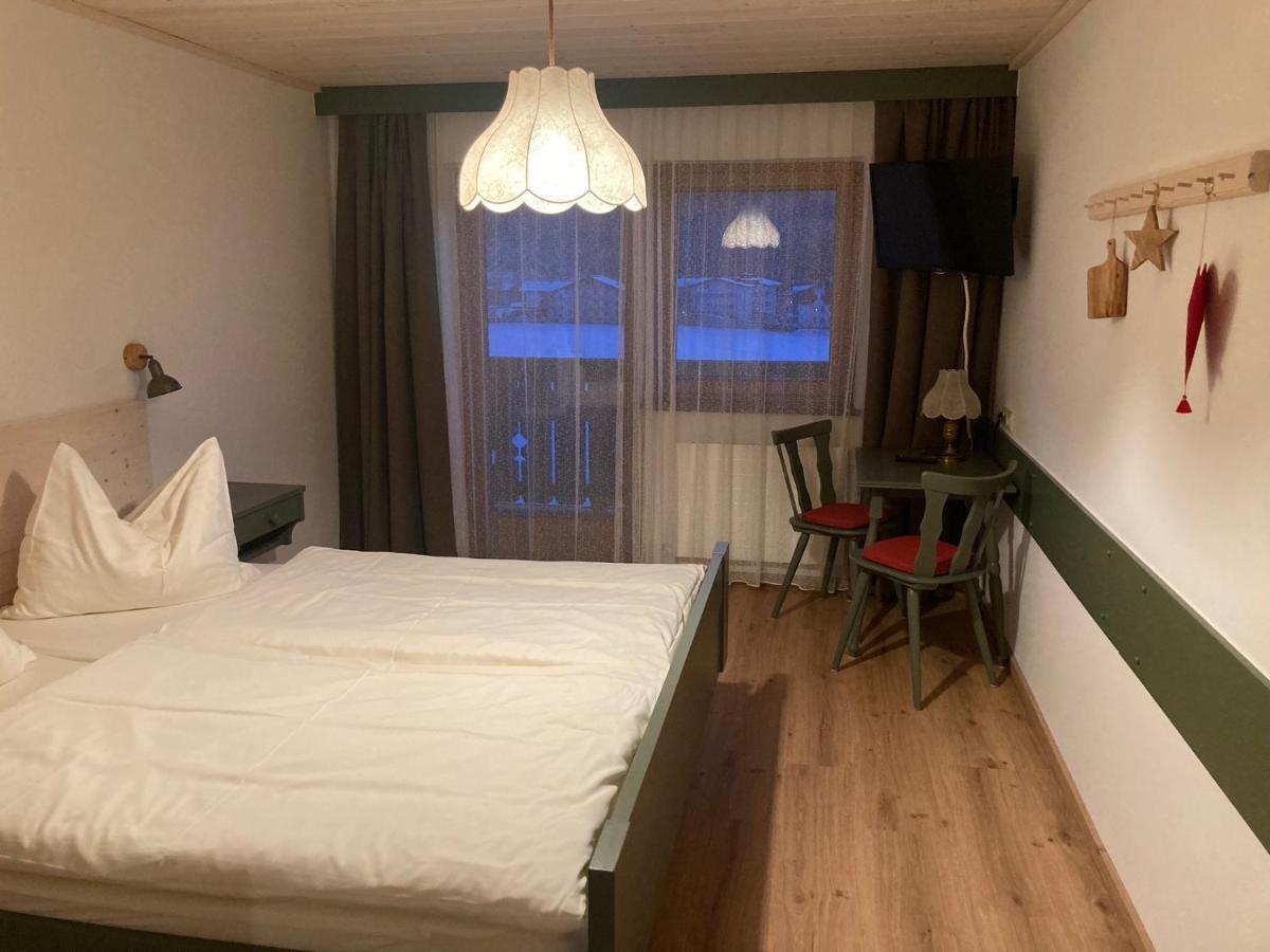 Rosi'S Hotel มาริอาอาล์ม อัม ชไตเนอร์เนินเมียร์ ภายนอก รูปภาพ