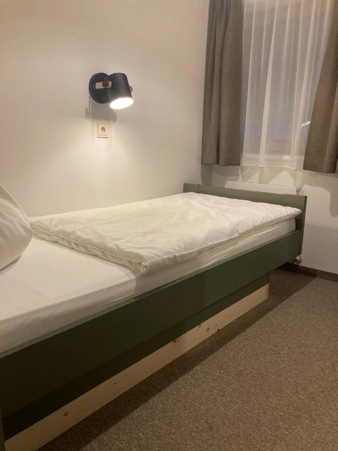 Rosi'S Hotel มาริอาอาล์ม อัม ชไตเนอร์เนินเมียร์ ภายนอก รูปภาพ